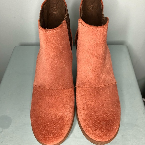 LIKE NEW Sorel Joan of Arctic Chelsea II Wedge Bootie - Picture 7 of 7